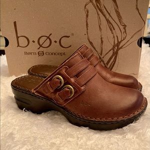 New with box b.o.c, Born Concept Clogs